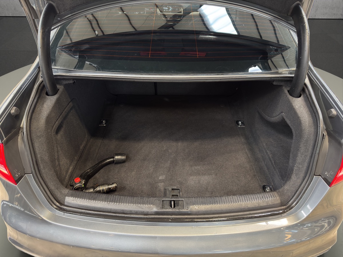 Audi A4 PHASE 2 1.8 TFSI 170CV  MULTITRONIC8 AMBITION LUXE ATTELAGE/SIEGE CHAUFFANT/VENTILEES A