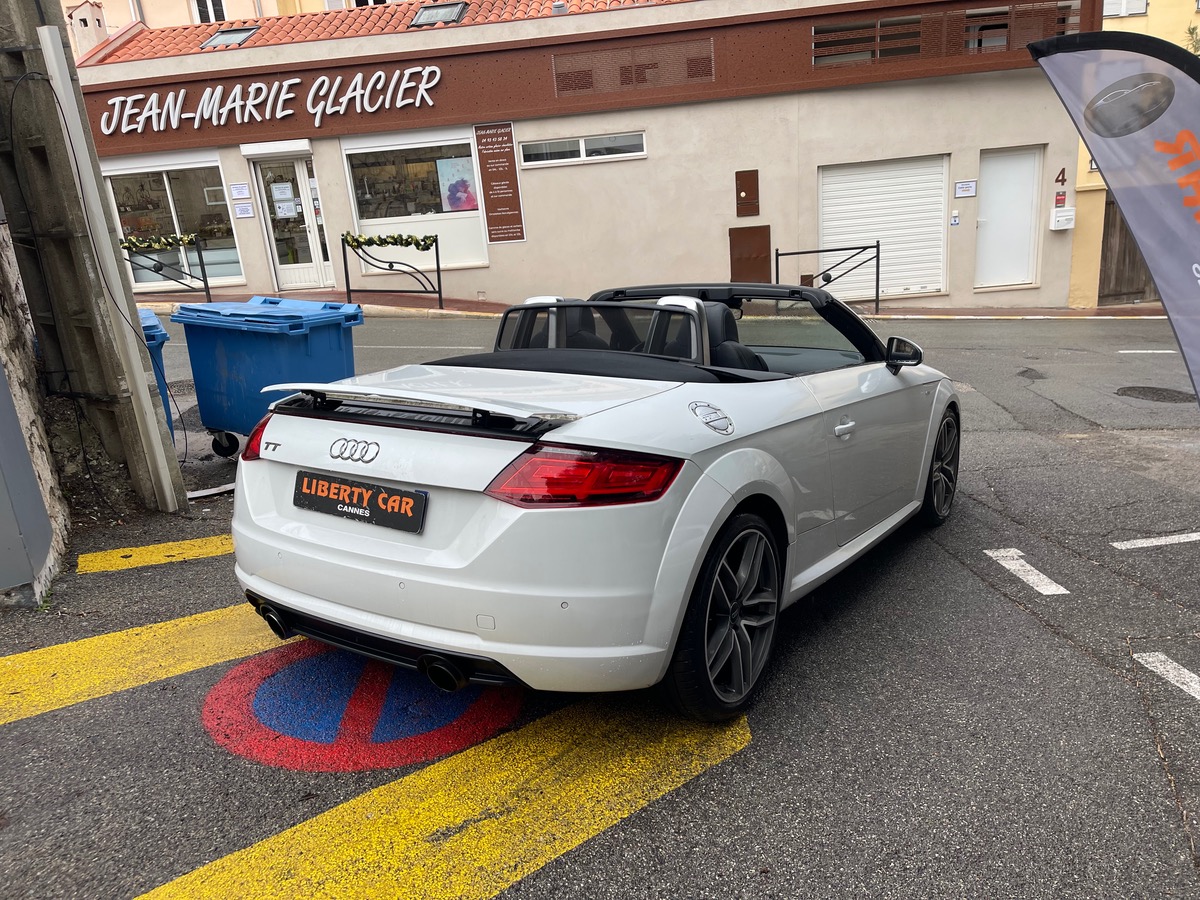 Audi TT Roadster 2.0 TFSI 230 CV / 1er Main / KM Réel / Jantes RS / S Line