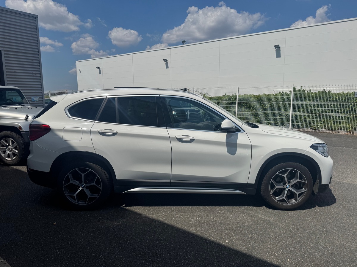 Bmw X1 116 | X-Line sDrive | Toit panoramique | Caméra recul | Régulateur vitesse | Siéges chauffant