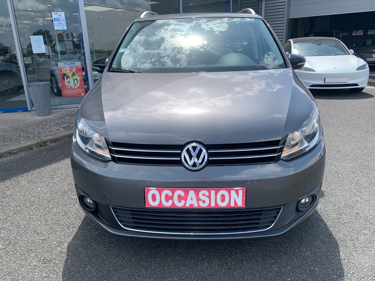 Volkswagen Touran 105 | Match | 7 Places | GPS | Régulateur vitesse | Bluetooth | Toit panoramique