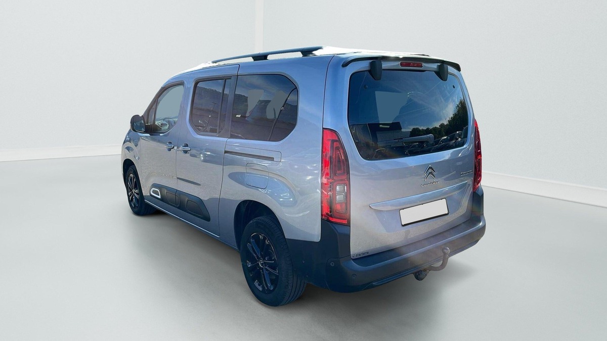 Citroën Berlingo Berlingo Taille XL 7pl BlueHDi 130 S S BVM6 Shine ( CLEES EN MAINS )