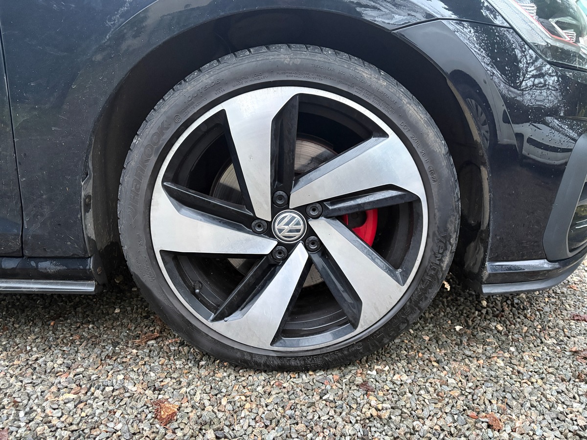 Volkswagen Golf 7 GTI 230CH Perfomance