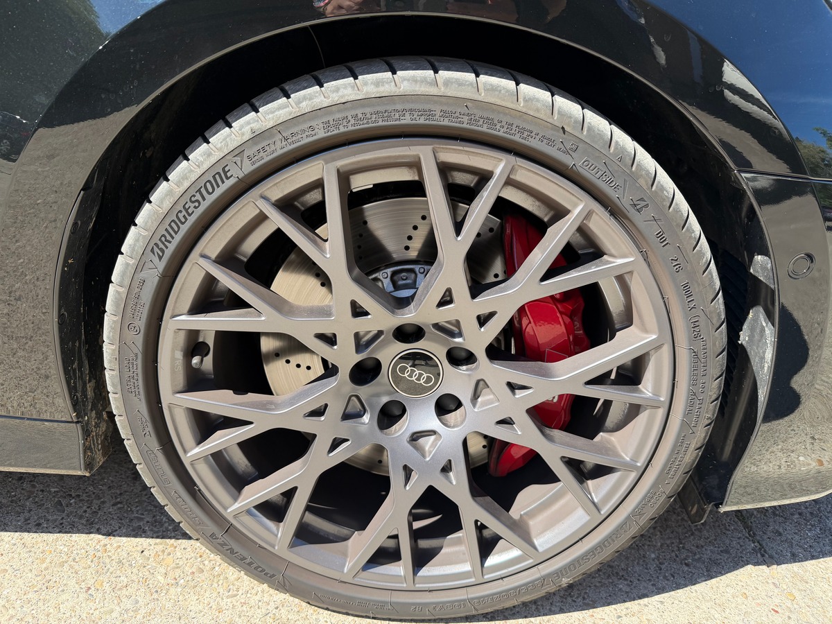 Audi RS3 Sportback 8Y2 Facelift 2.5 TFSI 400ch Quattro BAQUETS CARBONE / TOIT OUVRANT / SONOS 3D