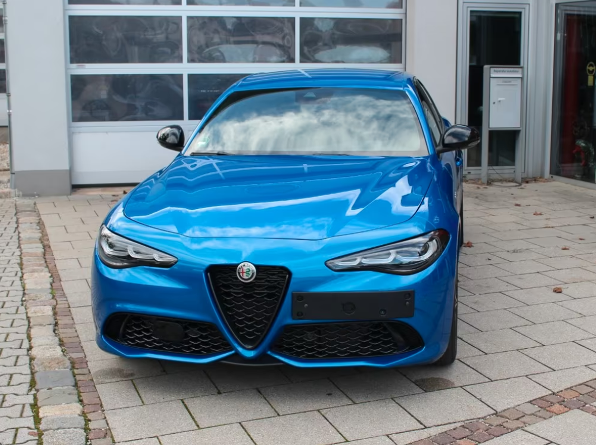 Alfa Romeo Giulia 2.0T 280ch Veloce Q4 AT8 Harman-Kardon Bleu Misano Métallisée
