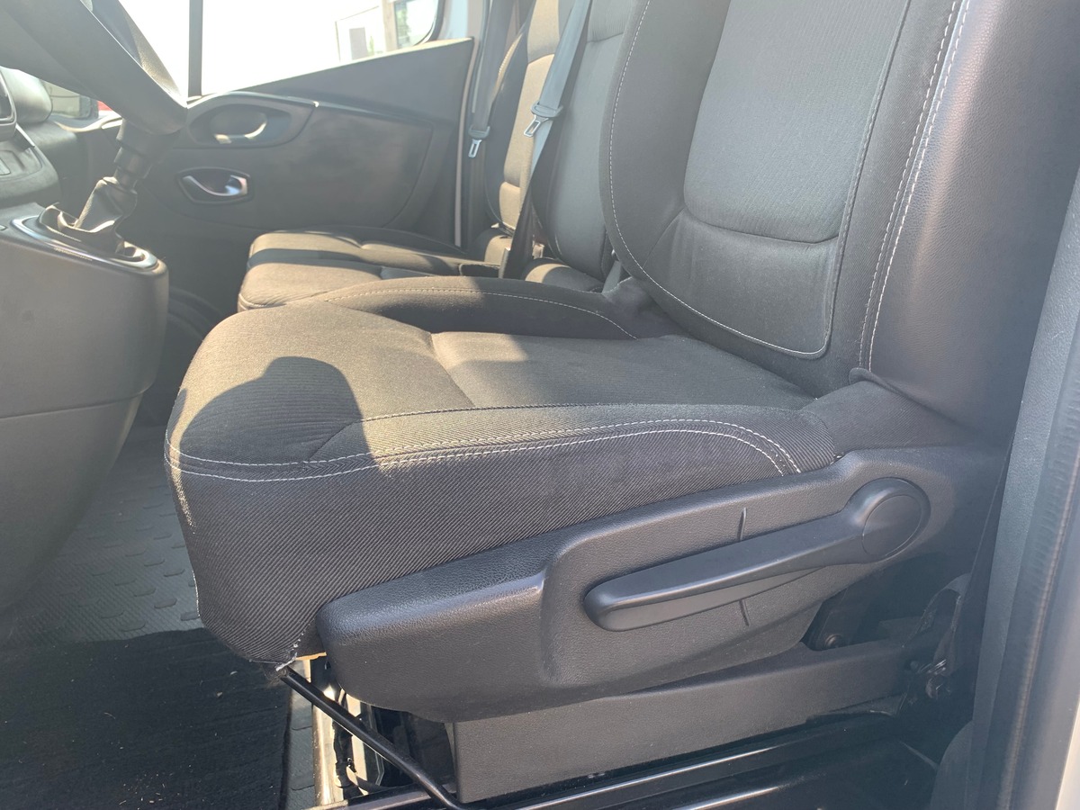 RENAULT Trafic 145 ch | L2 H1 | 3 Places | Régulateur vitesse | GPS | Radar stationnement arrière