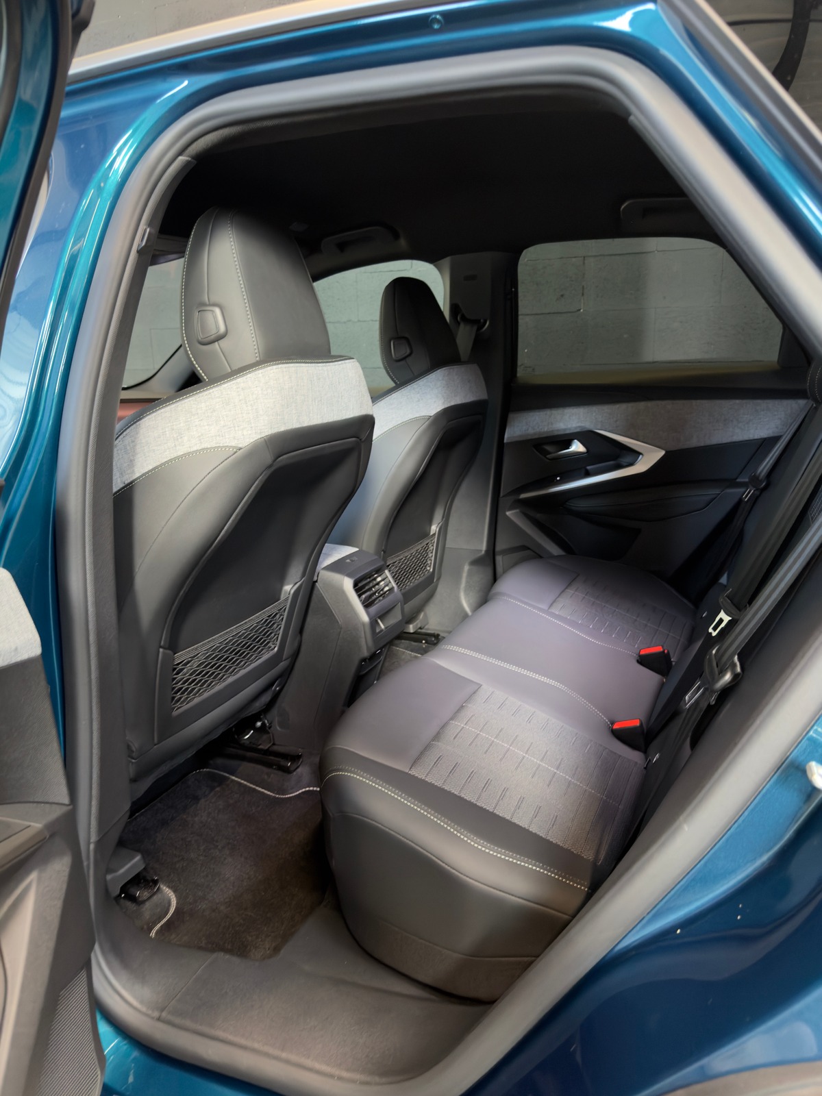 Peugeot 3008 GT Hybrid 145ch e-DCS6 Garantie Peugeot