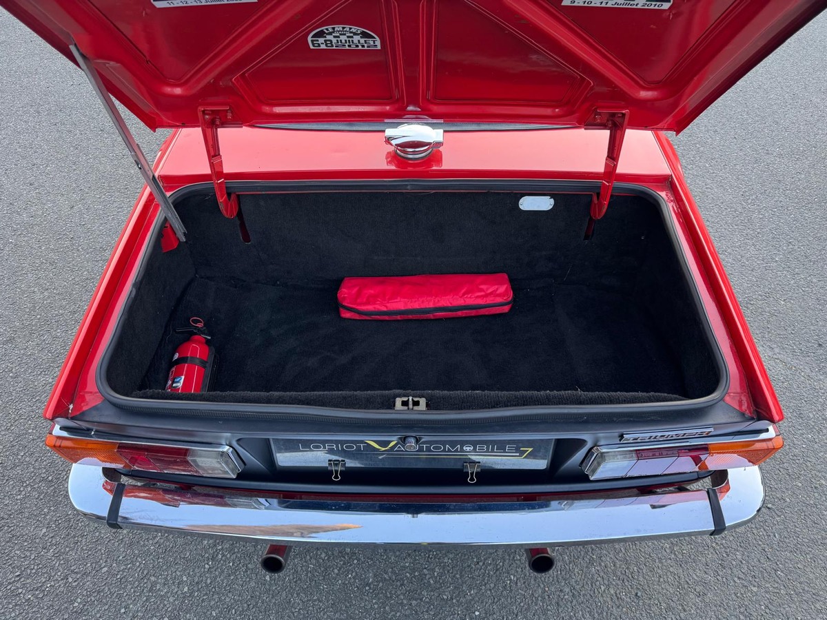 Triumph TR 6 Overdrive cabriolet 1976 - conduite à gauche