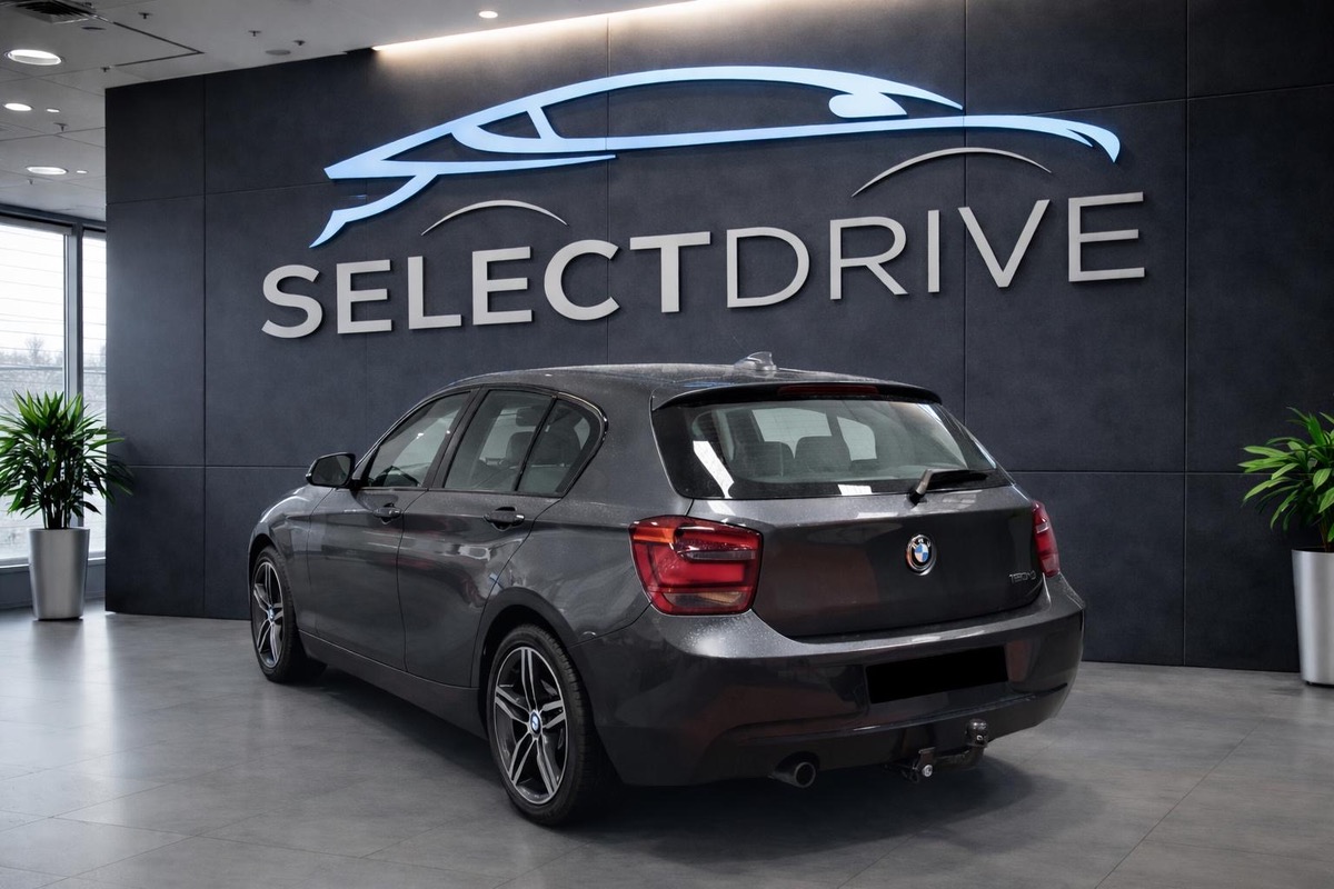 Bmw Série 1 120d Luxury BVM6 2ème main sièges chauffants