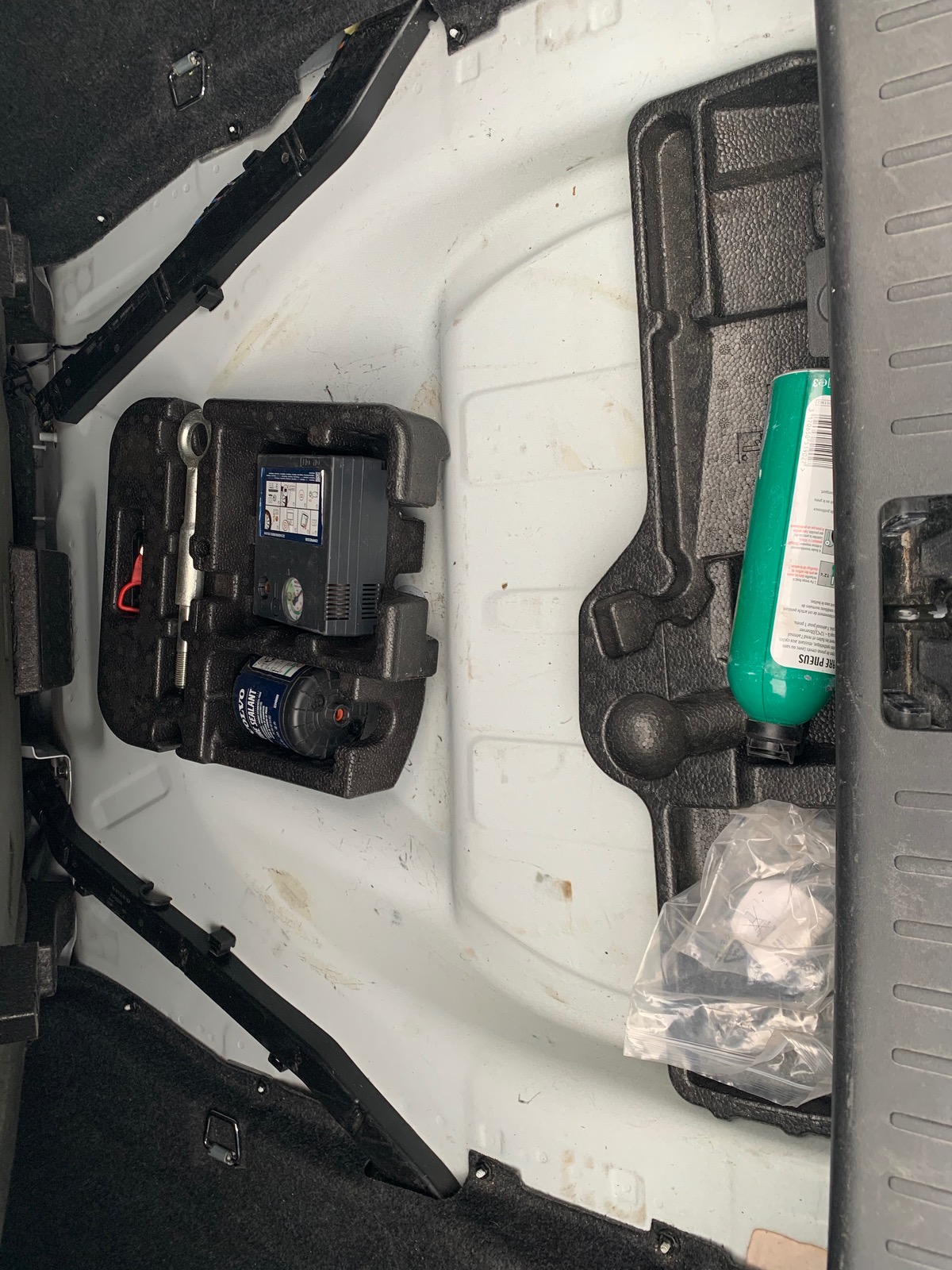 Volvo S60 150 ch | R-design | Attelage amovible | Régulateur vitesse | Radar stationnement arriére