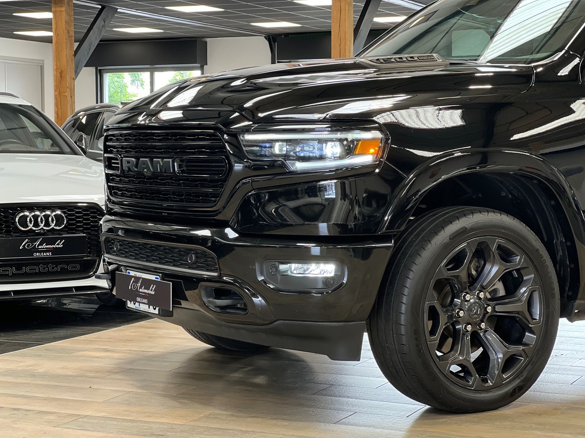 Dodge RAM 1500 CREW CAB 5.7 V8 HEMI LIMITED BLACK