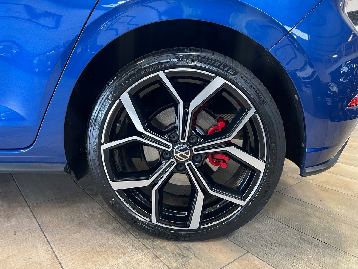 Volkswagen Polo VI (2) 2.0 TSI 207 GTI S&S DSG7 TO/COCKPIT/APPLE CARPLAY