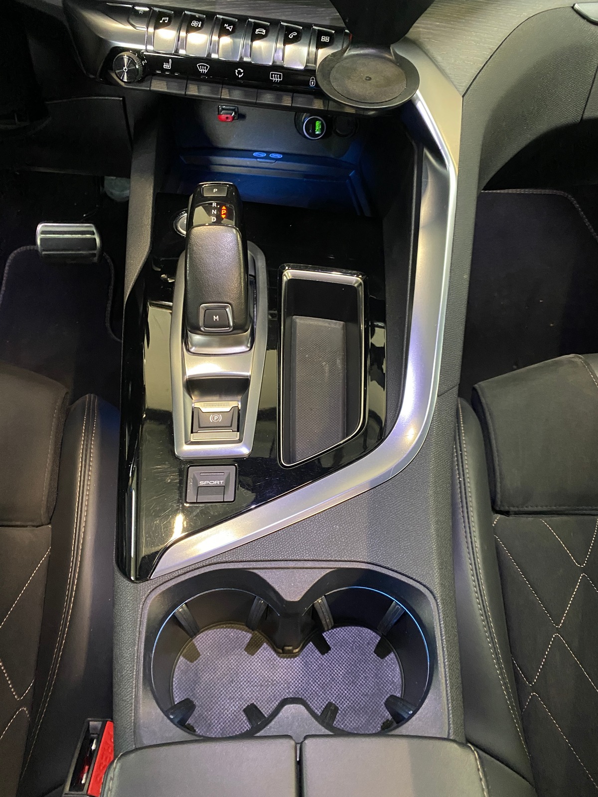 Peugeot 3008 2.0 HDi 180 S&S GT EAT6