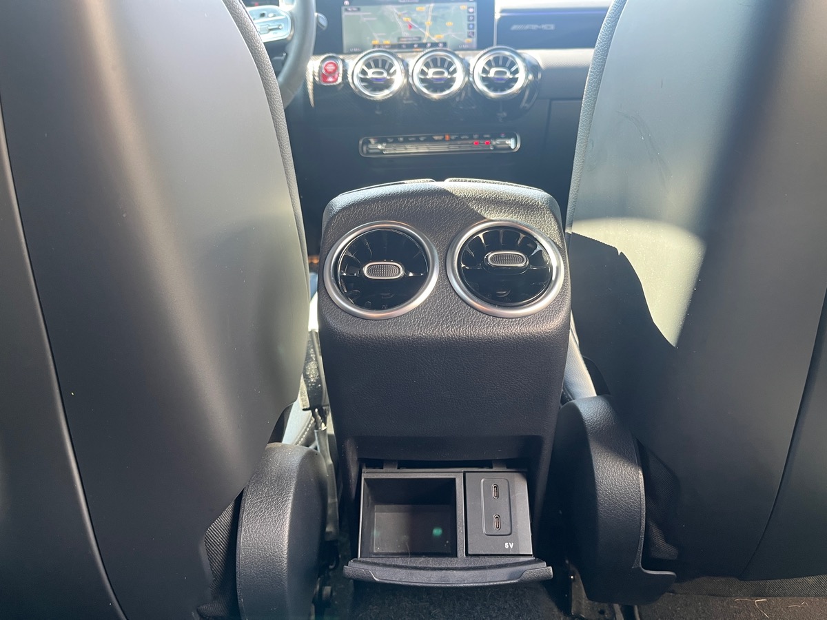 Mercedes-Benz Classe A 35 AMG 2.0 4MATIC 7G-DCT 306cv EDITION ONE, Contrat d'entretien 2 ans inclu