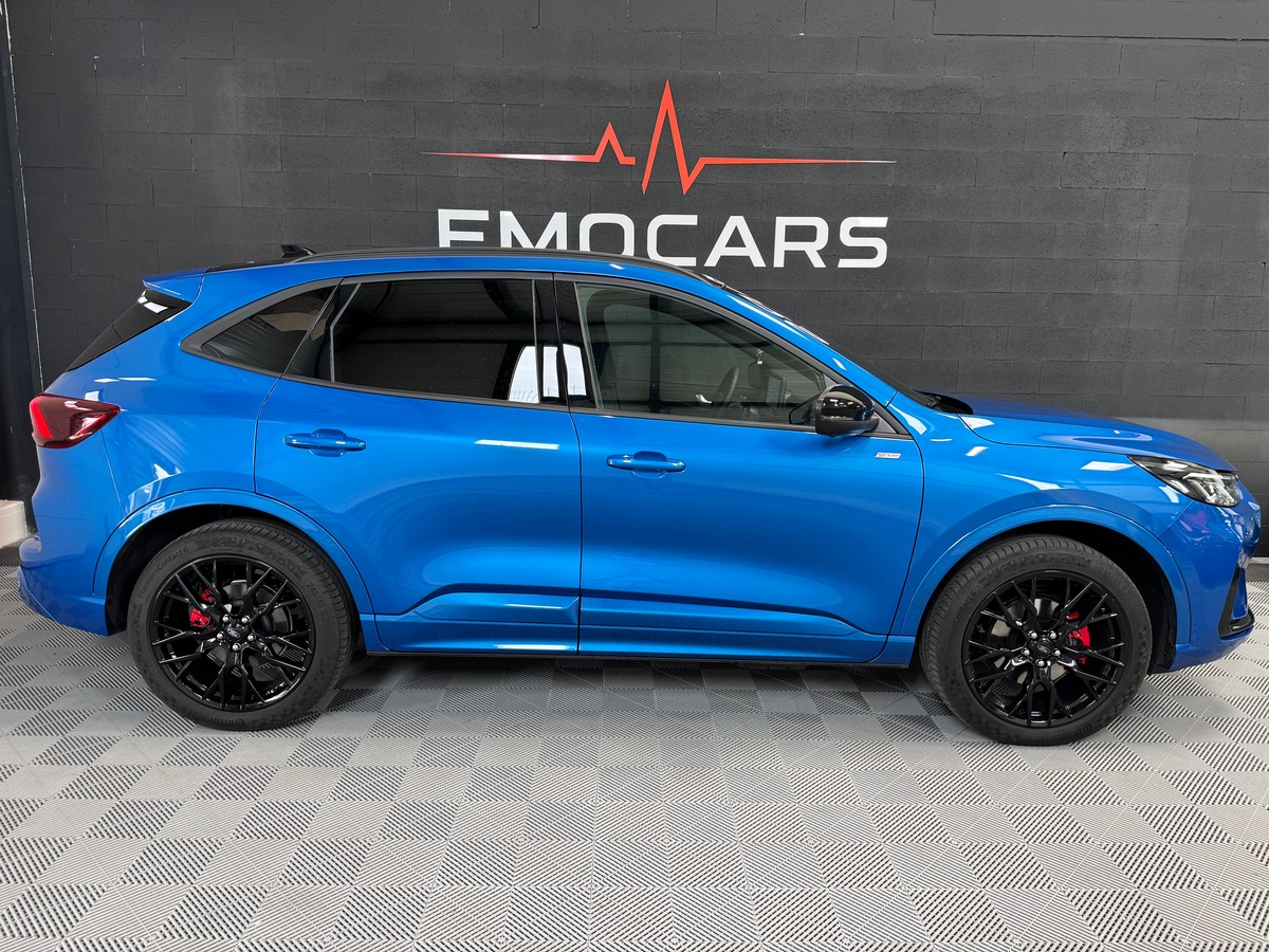 Ford Kuga 2.5 PHEV 243 CH ST-LINE X BLACK PACKAGE