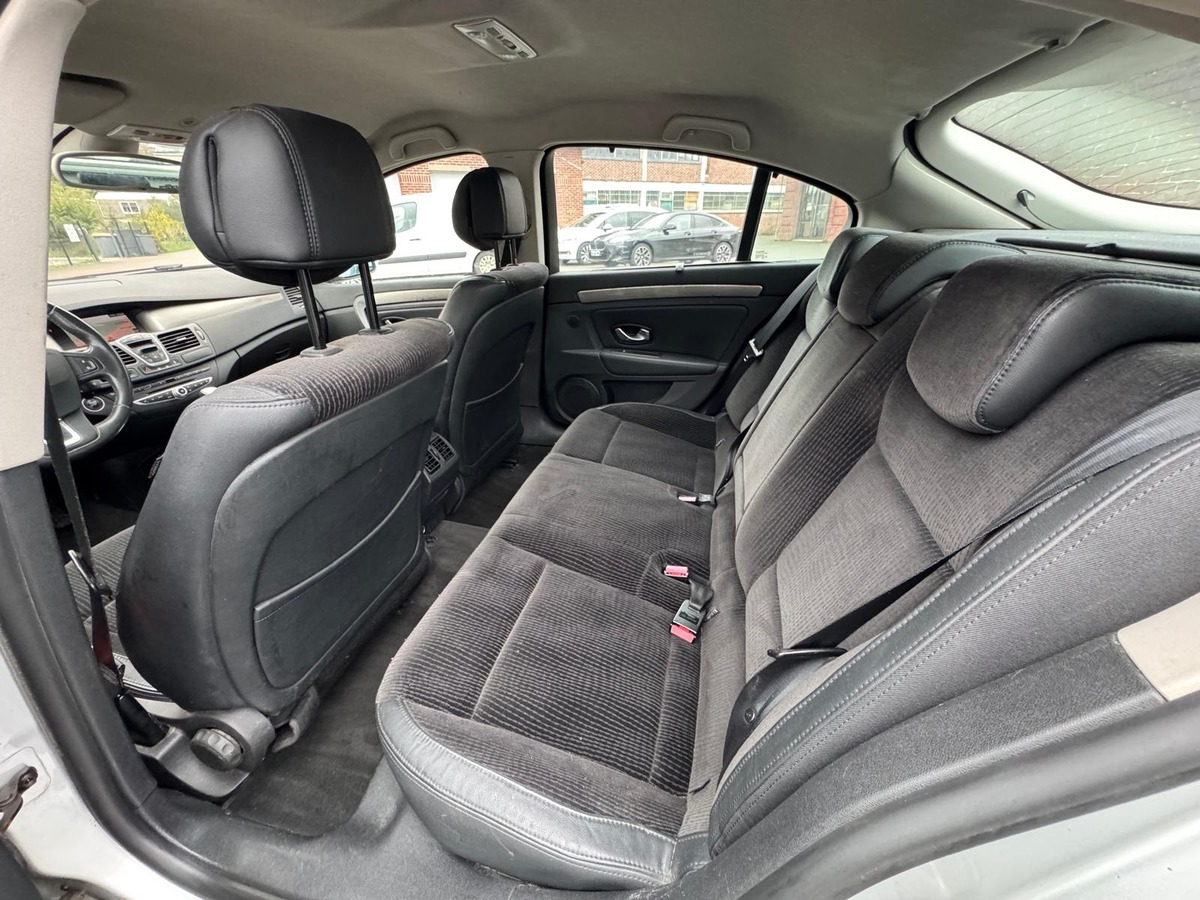 RENAULT Laguna III 2.0 turbo boite automatique Privilège - Garantie