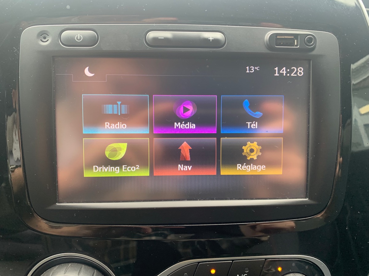 RENAULT Captur 90 ch | Intens | Pack City Plus | Roue secours galette | GPS | Système accès sans clé