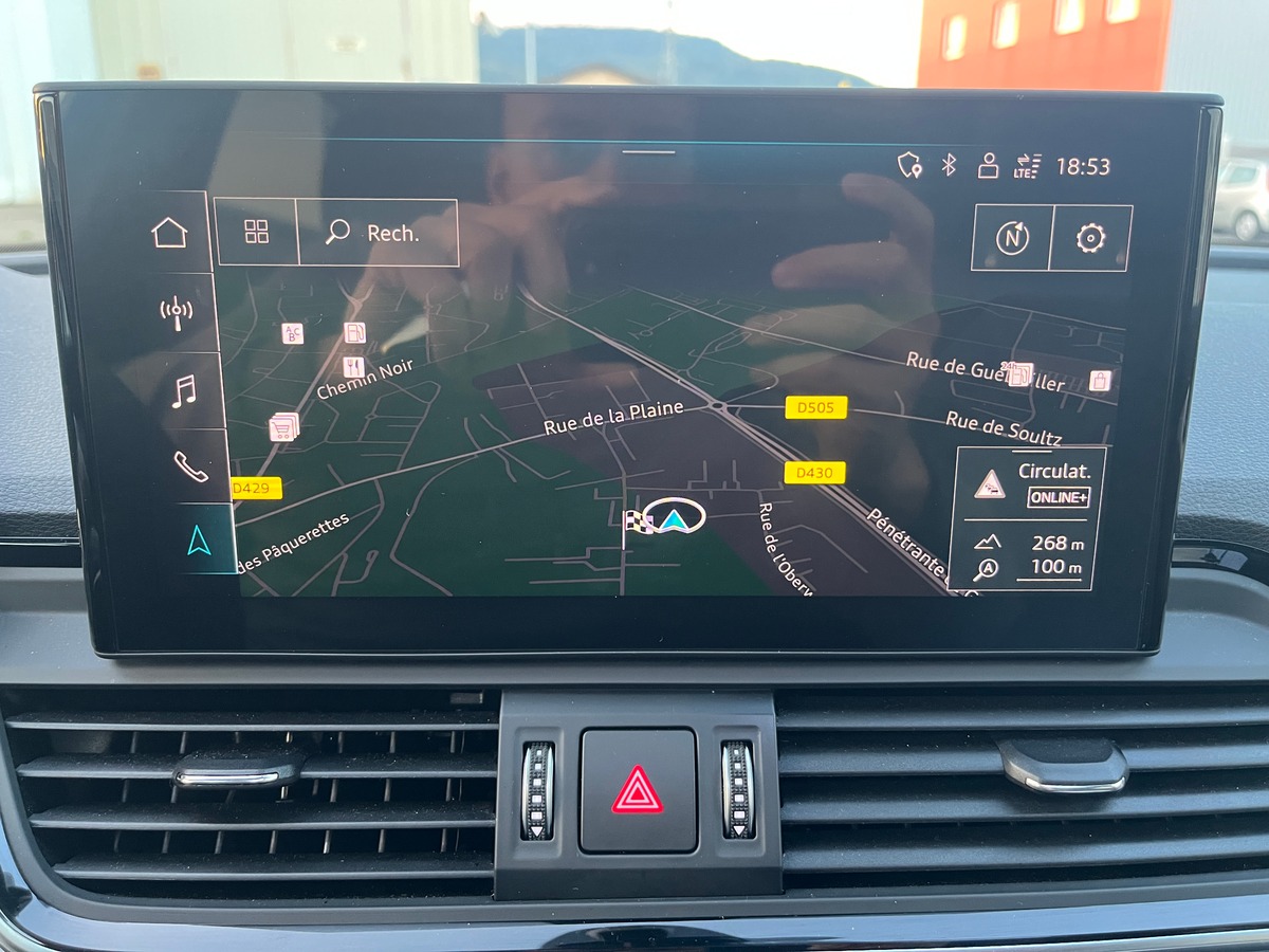 Audi Q5 Sportback 40 TDI 204ch QUATTRO S TRONIC 7 Sline, TOIT OUVRANT, SIEGES CHAUFFANT, MATRIX LED