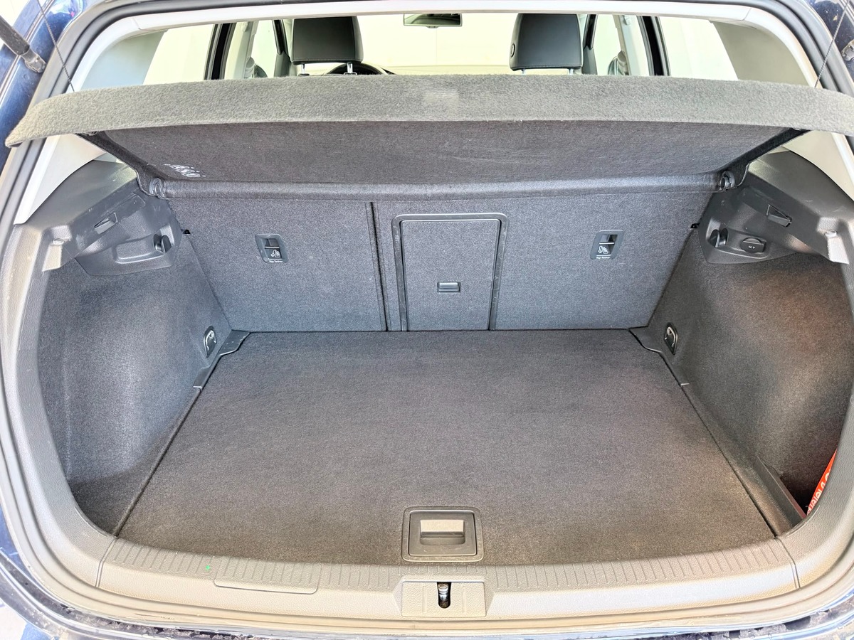 Volkswagen Golf VII 1.6 TDI 105   dsg Carat 09/2013 85.580 kms Première main