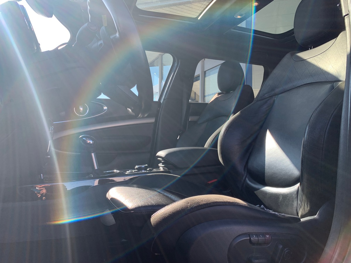 Mini Clubman 192 | S | Pack JCW | Toit panoramique | Mode Sport | Sièges chauffants | Harman Kardon