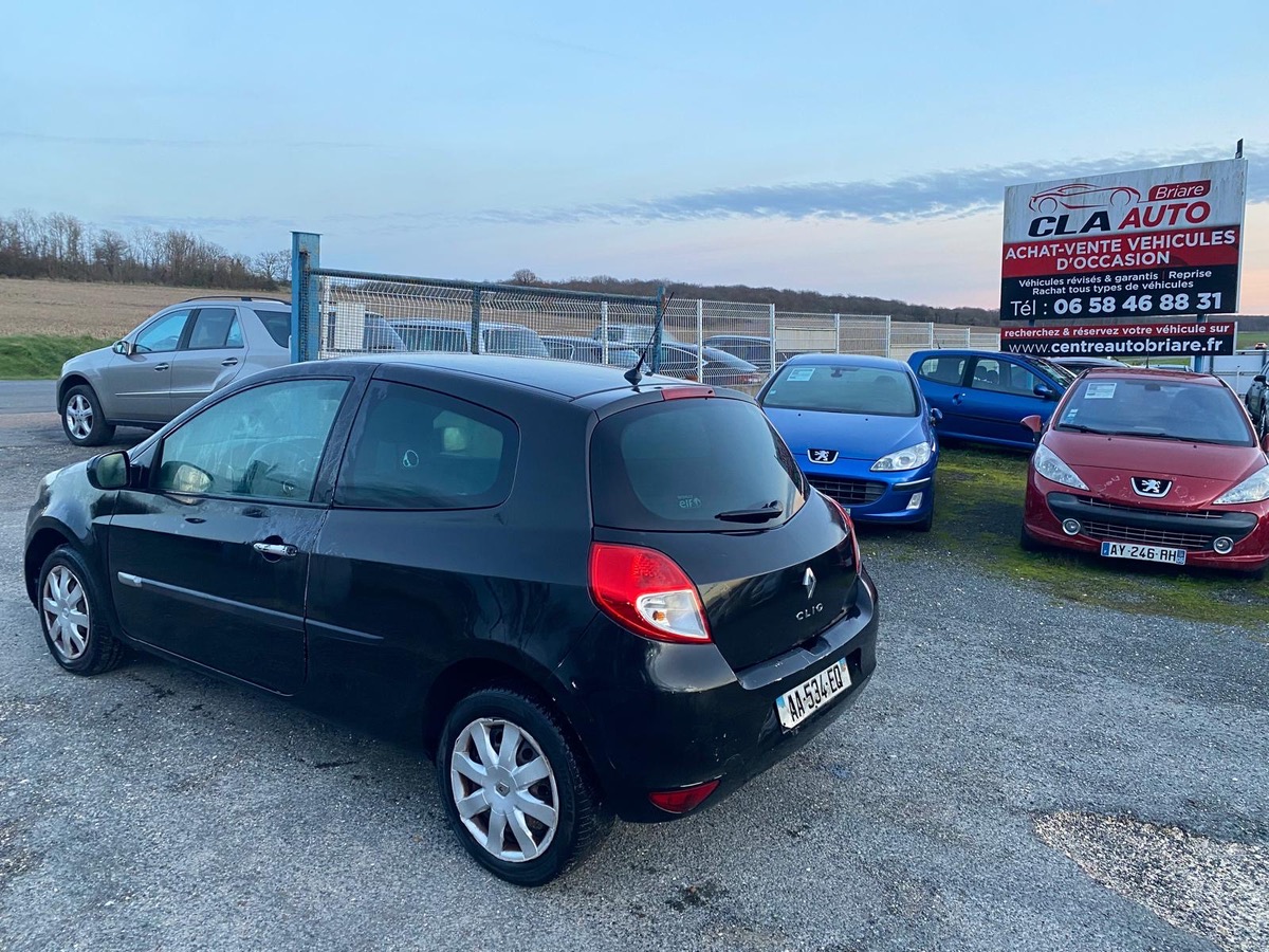 RENAULT Clio 1.2 tce 100cv