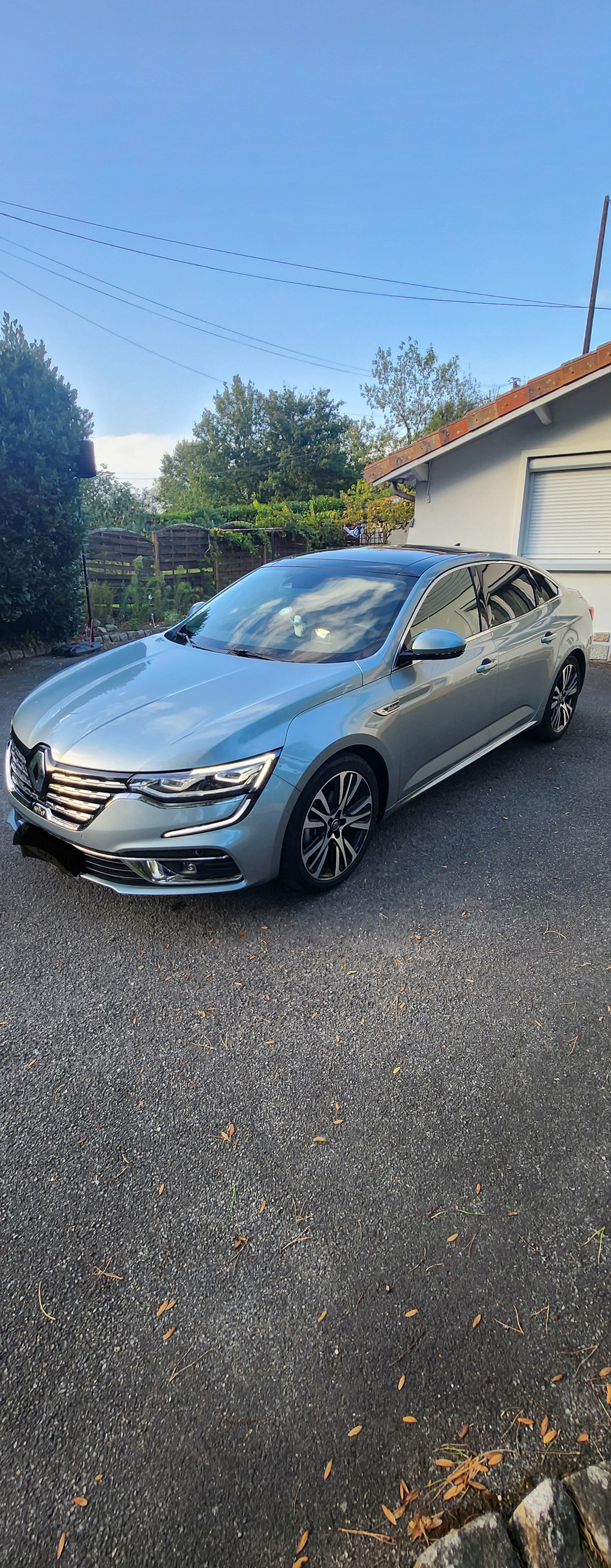 RENAULT Talisman 160 ch | Initiale Paris