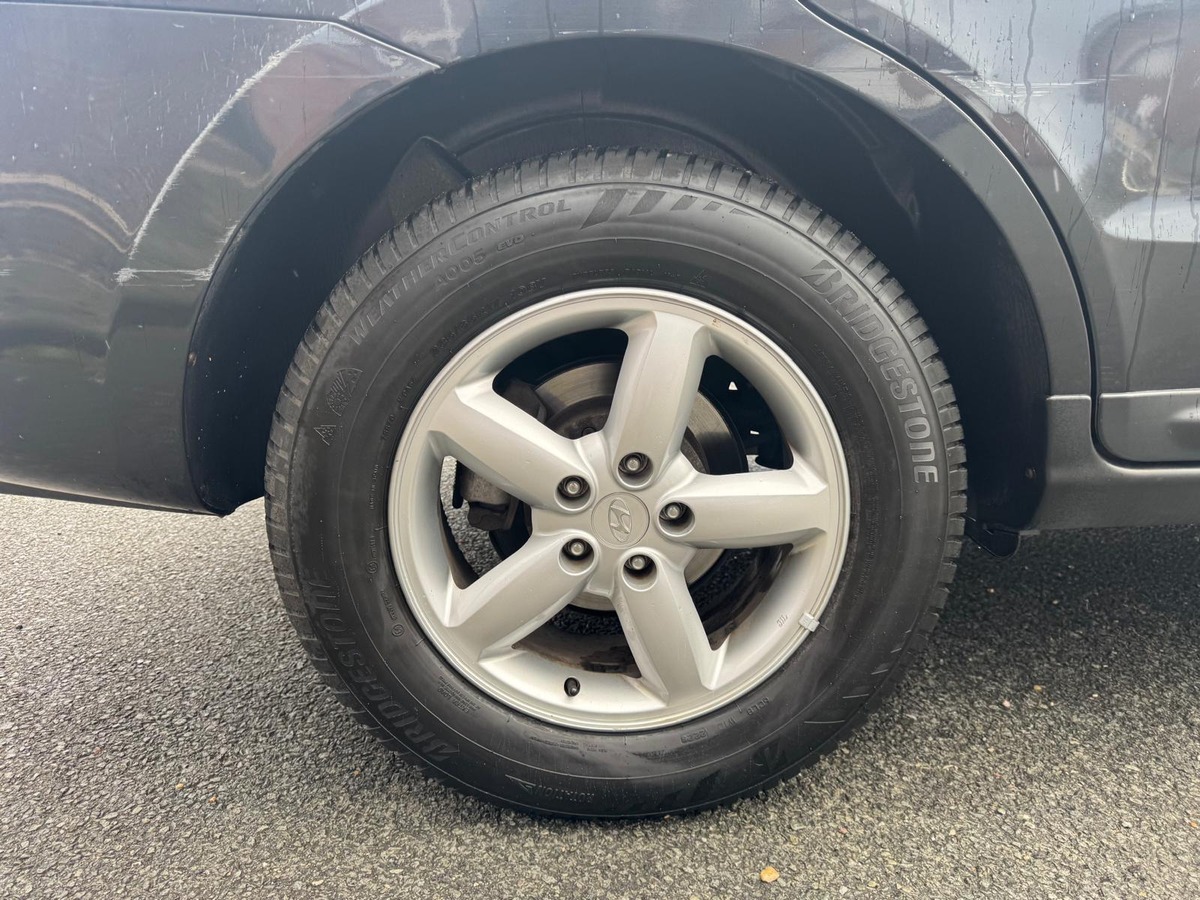 Hyundai Santa Fe 2.2 CRDi 150-Boite Auto-Attelage-Pack Confort-Garantie