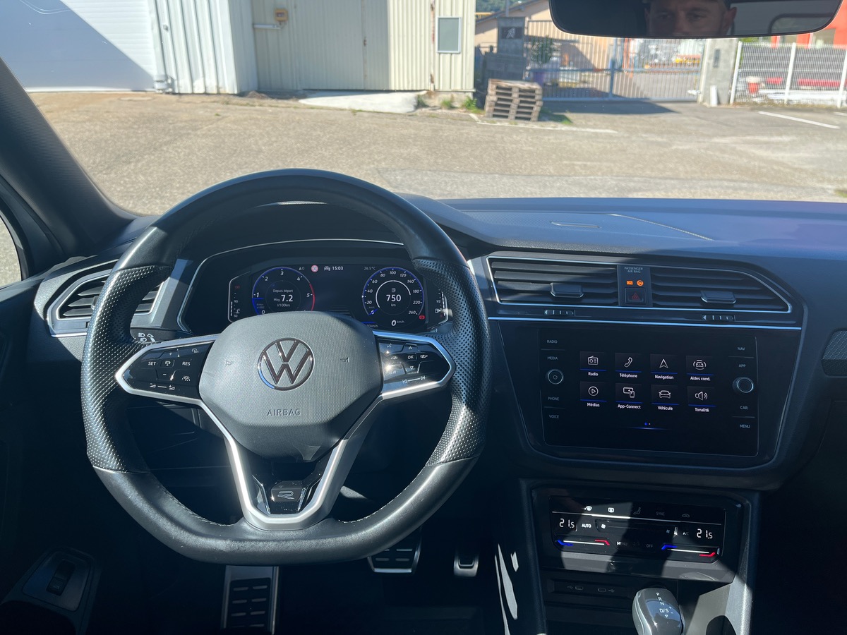 Volkswagen Tiguan Allspace 2.0 TDI 150ch R-Line DSG7, Suivi complet VW, Attelage électrique pivotant