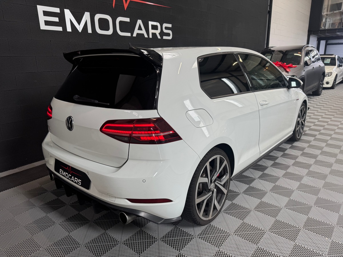 Volkswagen Golf 7 GTI PERFORMANCE 2.0 245 DSG7