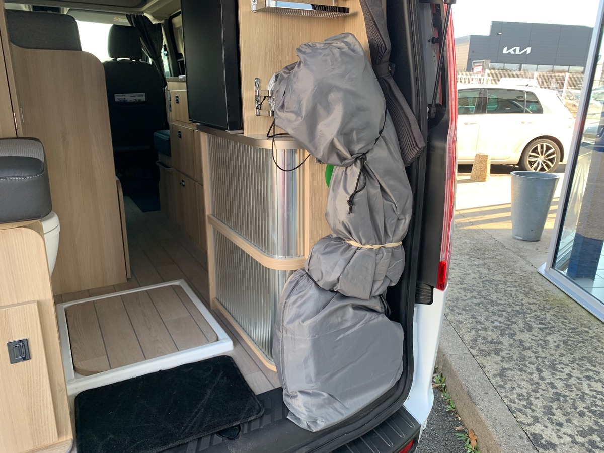 Ford CAMPEREVE 130 chevaux | Premiére MAIN | Cap Land | Caméra de recul | Apple car play