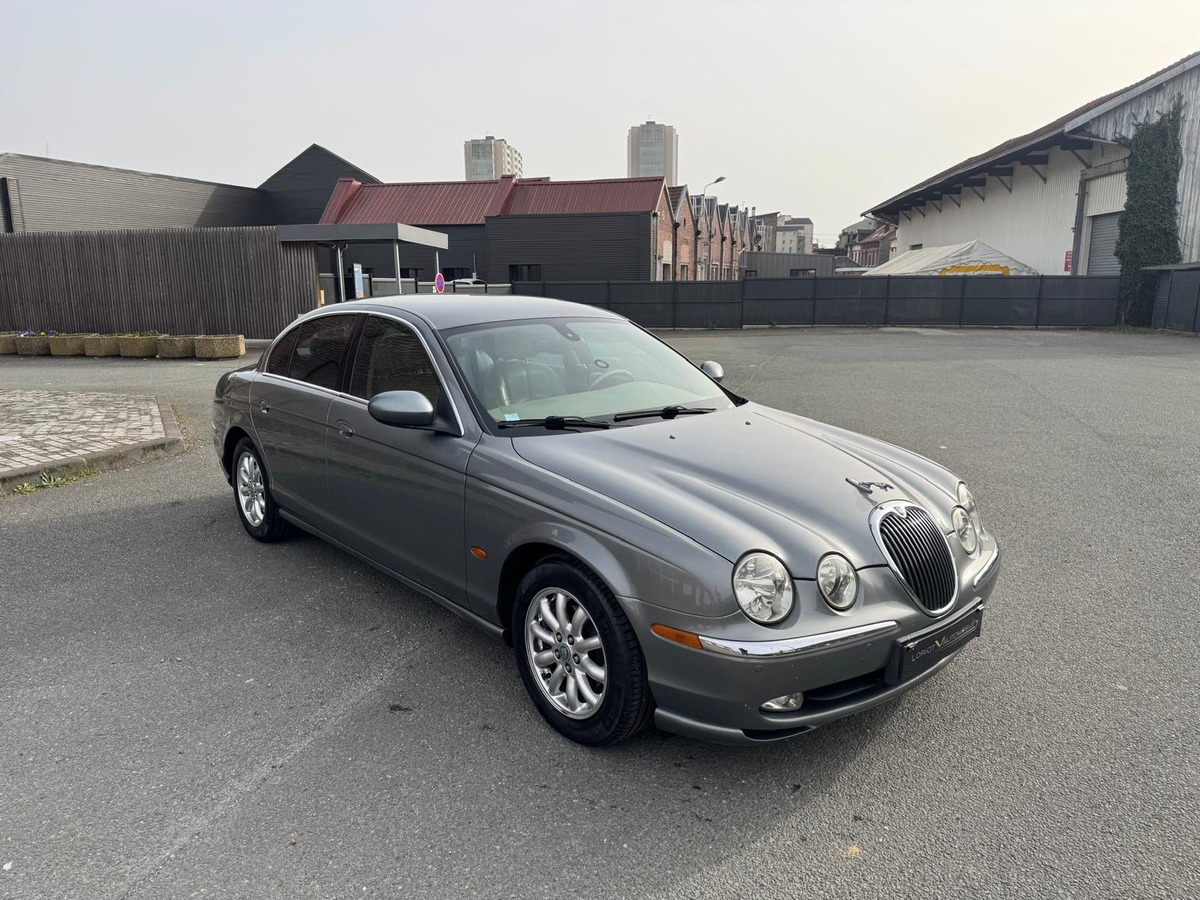 Jaguar S-Type 3.0 V6