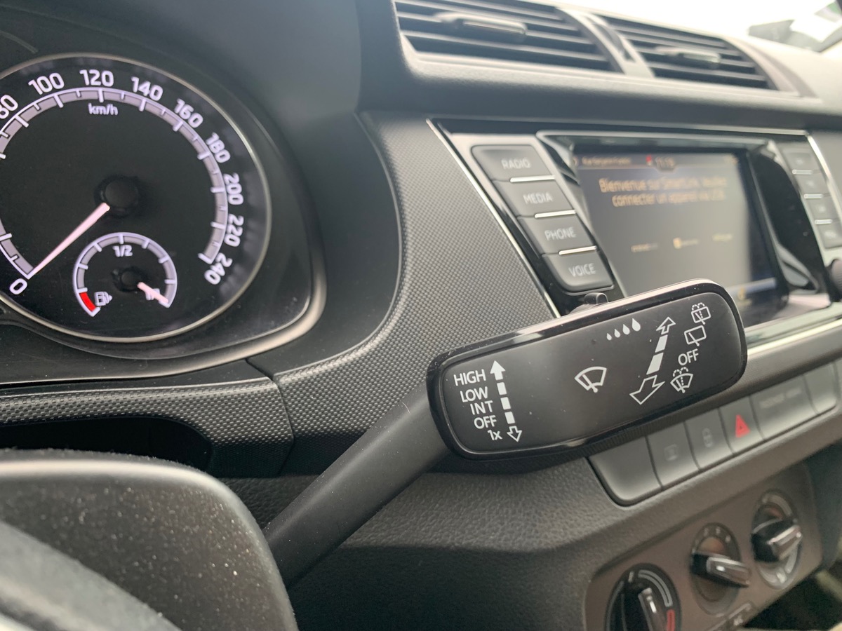 Skoda Fabia 60 ch | Business | GPS | Bluetooth | Radars de stationnement | Régulateur de vitesse