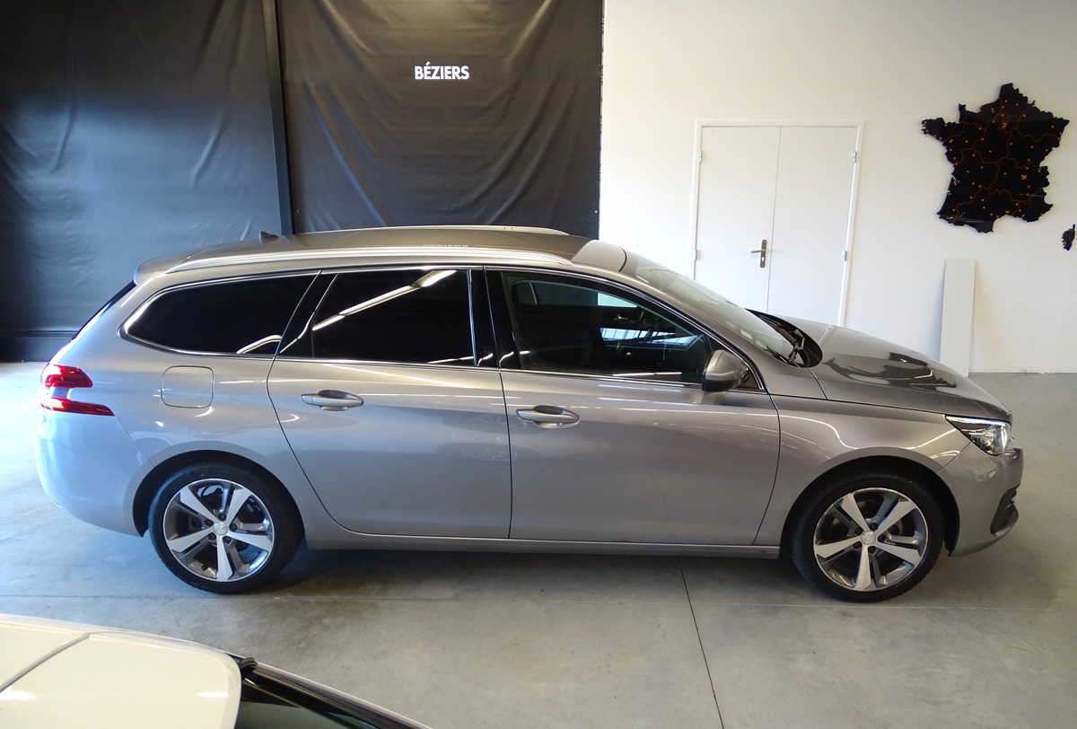 Peugeot 308 SW GENERATION-II SW 130 Ch ALLURE EAT BVA ( DISTRIBUTION OK / CARPLAY )