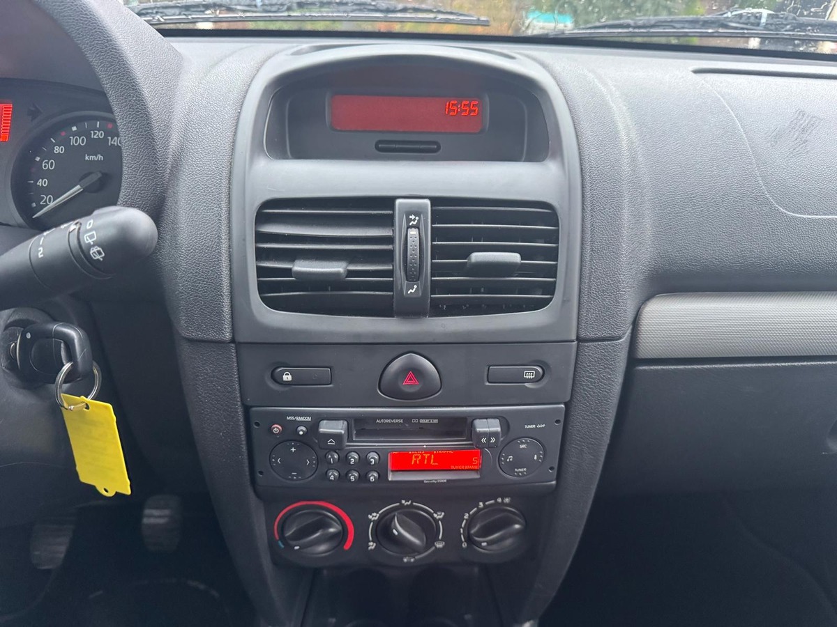 RENAULT Clio II Campus 1.5 DCI 68cv - Garantie