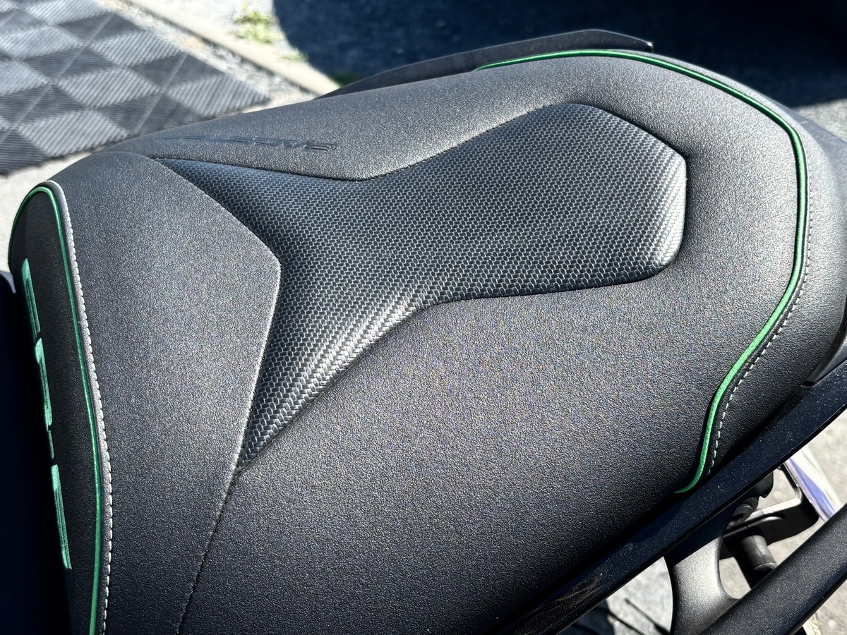 Kawasaki ER-6N MTT2
