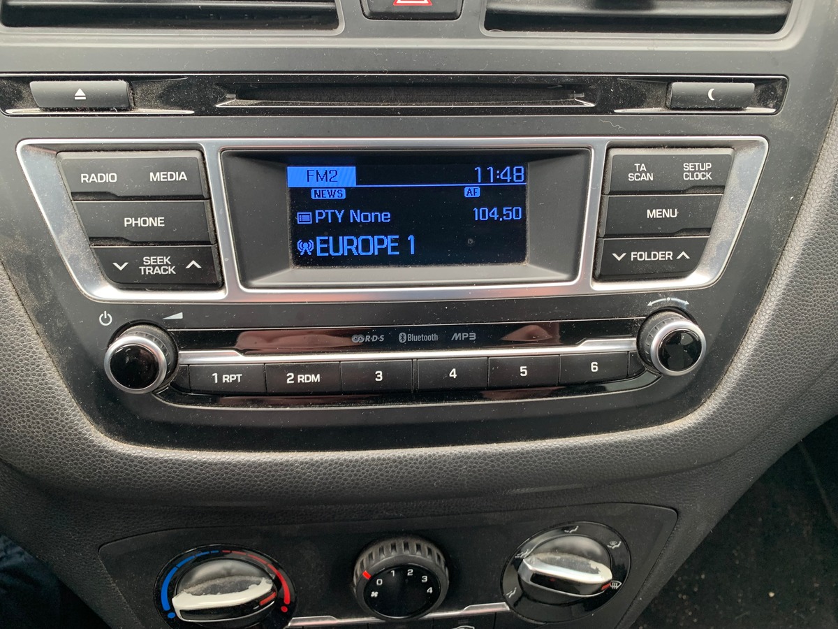 Hyundai i20 84 ch | Edition 1 | Régulateur de vitesse | Jantes Alu | Climatisation | Radar arriére