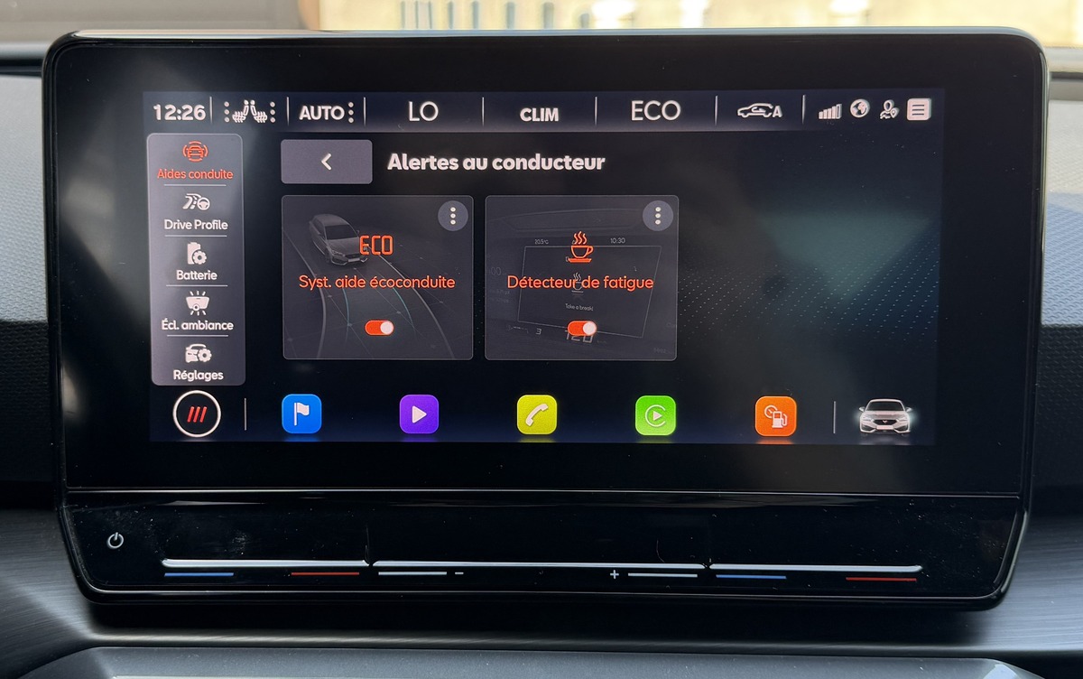 Cupra Leon 1.4 e-Hybrid 245ch VZ / Sièges chauffants / Mode de conduite / Apple CarPlay