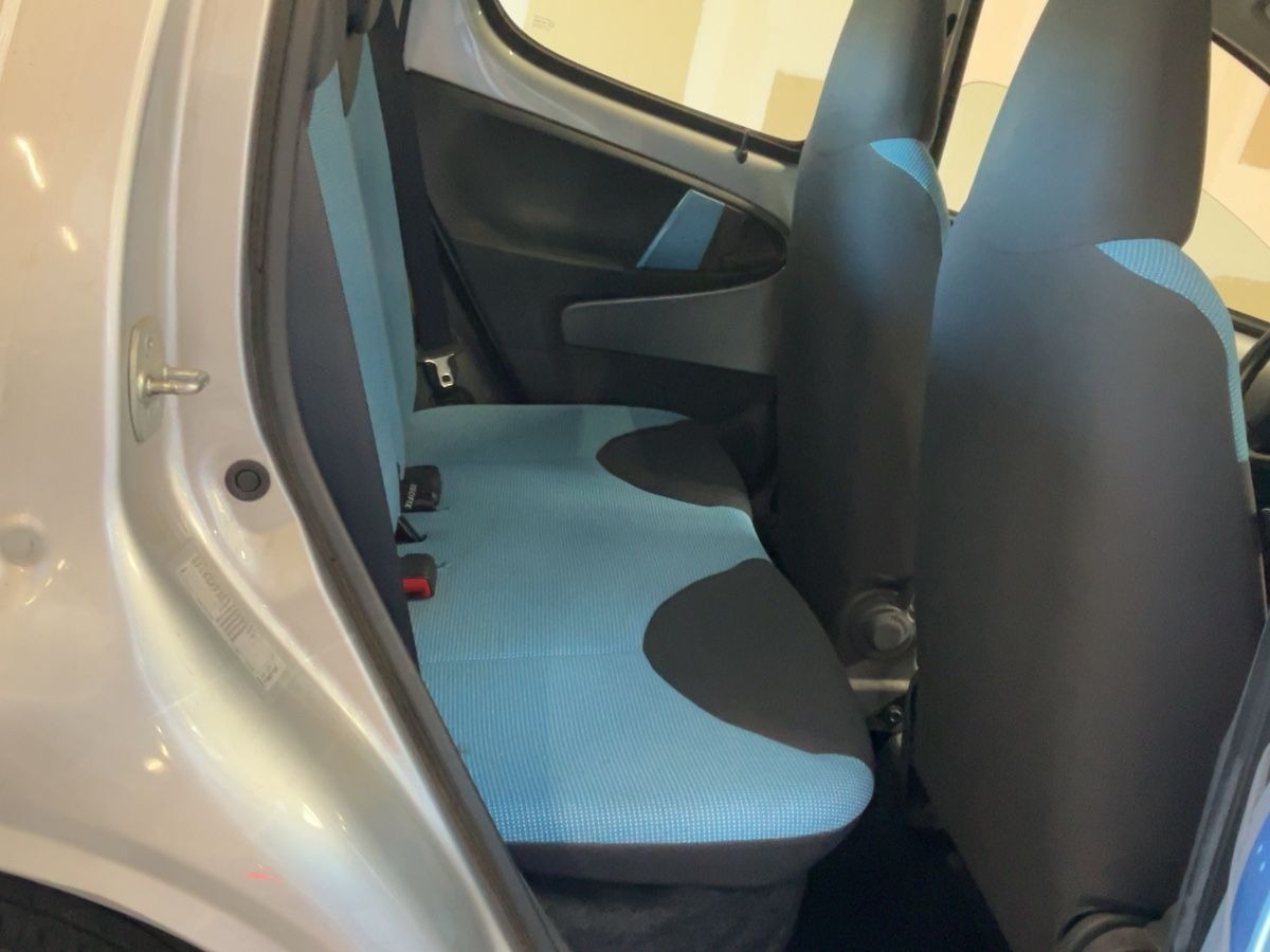 Peugeot 107 1.0i 68 Boite Automatique 2-Tronic Urban Move