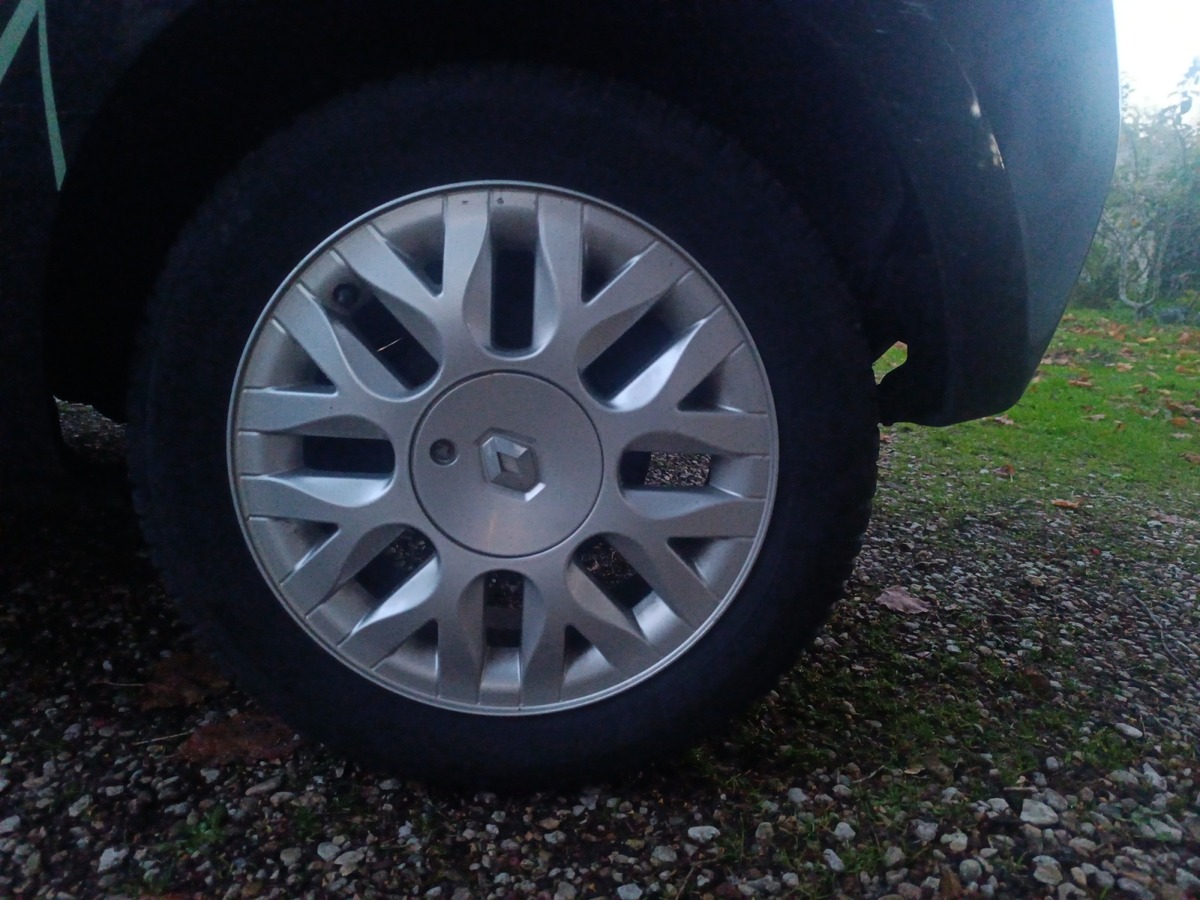 RENAULT Twingo 2 1.2 TCE 102 CV 16V  INITIALE