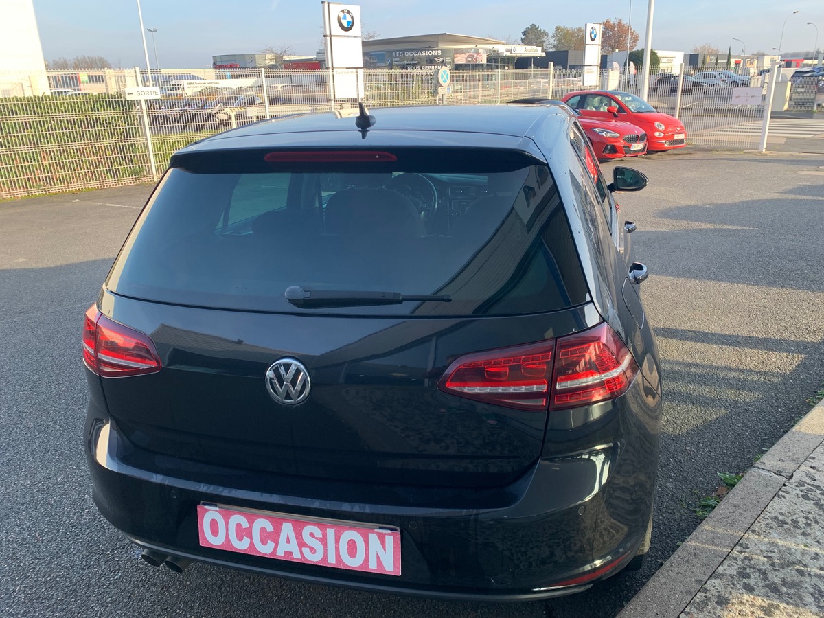 Volkswagen Golf 150 | Carat | JA 18" Durban | Suspensions Sport | Régulateur vitesse et de distance