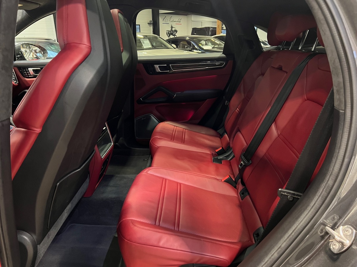 Porsche Cayenne Coupé III E-HYBRID 3.0 V6 462 PDK8 FR Carbone int/ext  - Burmester