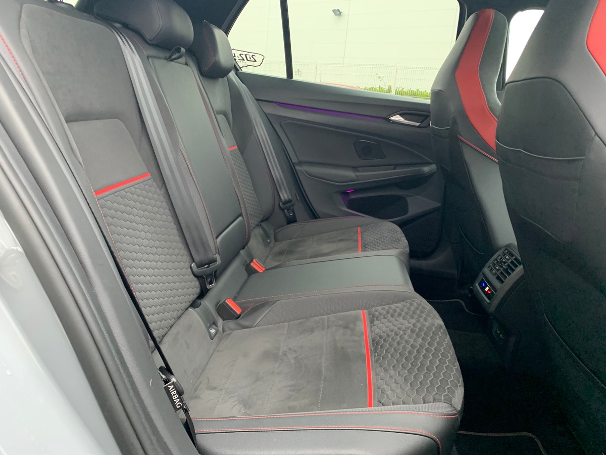 Volkswagen Golf GTI 300 ch | Clubsport | Caméra de recul | Phares de route adaptatifs, directionnels