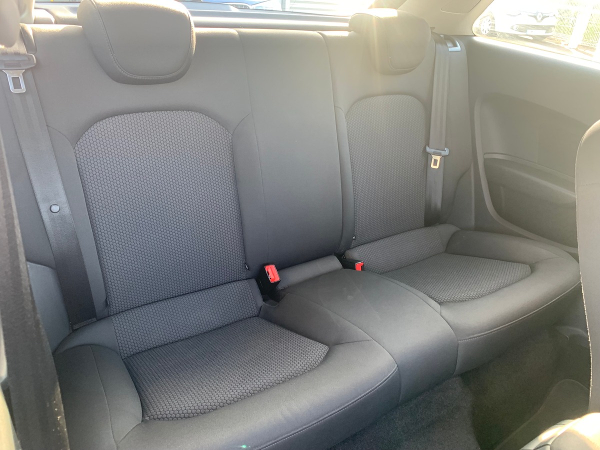 Audi A1 95 ch | GPS | Climatisation | Régulateur vitesse | Radar stationnement arriére | Bluetooth