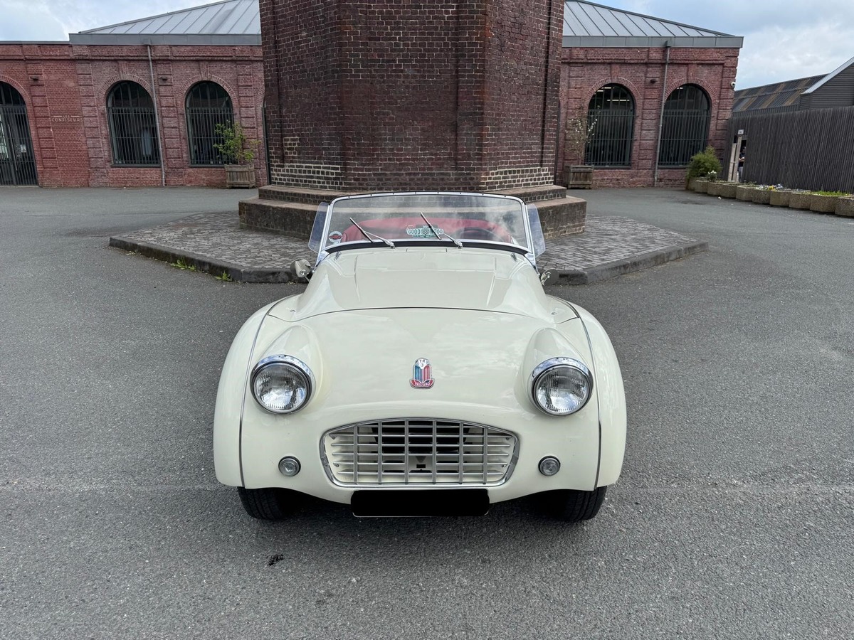 Triumph TR 3 "Petite bouche" 2.0 100cv 1957