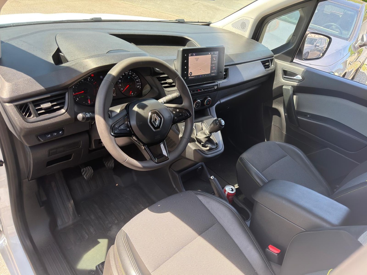 RENAULT Kangoo 1.3 TCE 130ch BVM Caméra / Galerie / Porte latérale