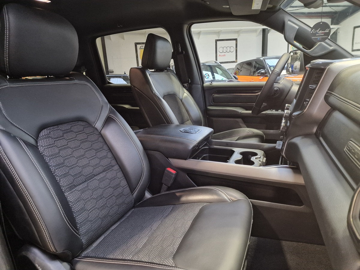 Dodge RAM 1500 5.7 HEMI V8 SPORT 390 59990E TTC G