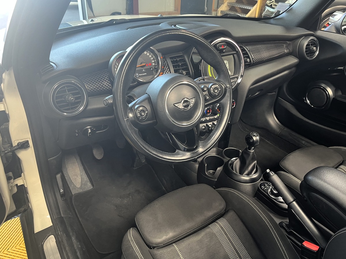 Mini Mini III CABRIOLET 2.0 COOPER S 192 FINITION CHILI BV6