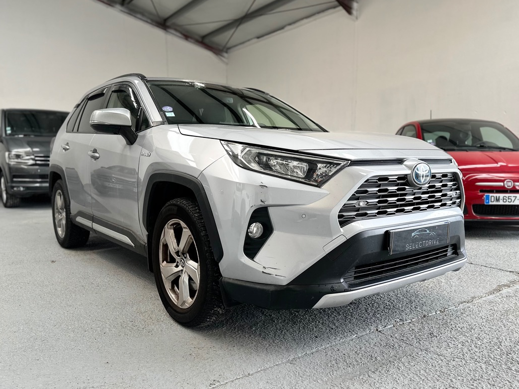 Toyota RAV4 2.5 218 HYBRIDE DYNAMIC 2WD PACK DEMO DESIGN / ATTELAGE AMOVIBLE / CARPLAY