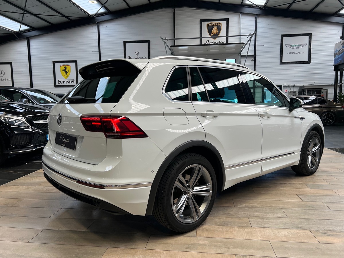 Volkswagen Tiguan II 2.0 TDI 150 DSG7 R-LINE  ATTELAGE/TOIT PANO/CARPLAY/
