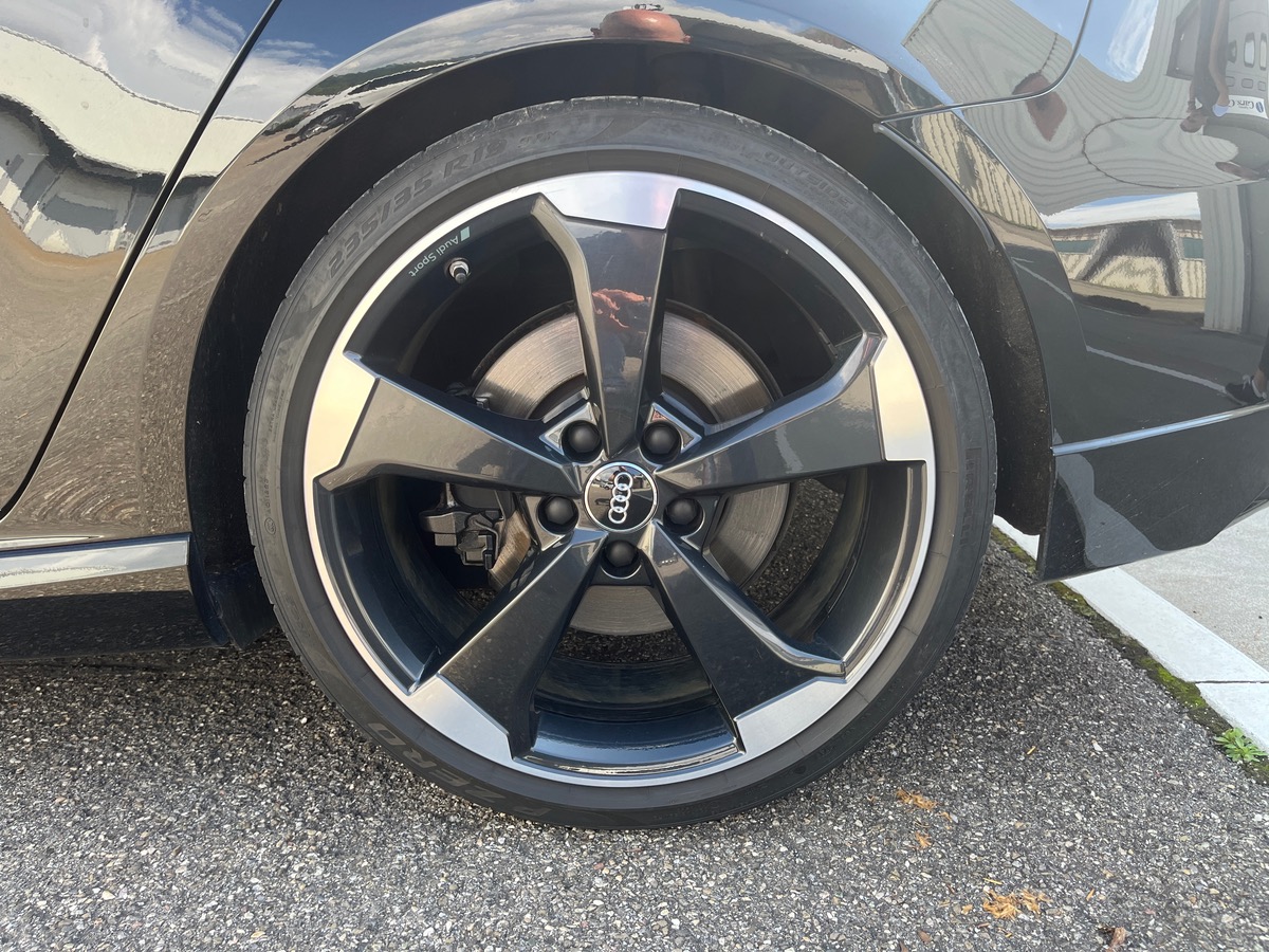 Audi RS3 SPORTBACK 2.5 TFSI 400 QUATTRO S TRONIC, Suivi complet, Toit panoramique, Matrix LED, B&O