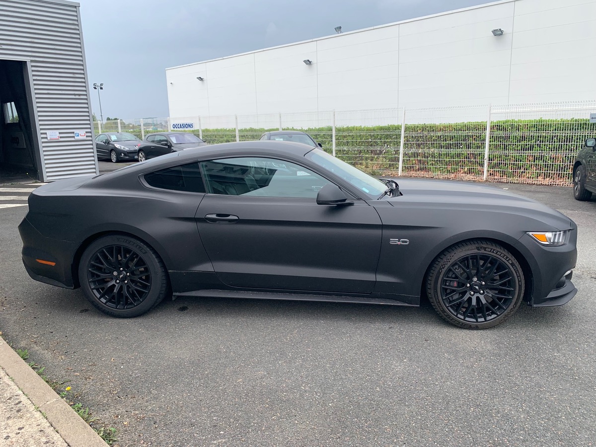 Ford Mustang FASTBACK V8 GT | Sellerie cuir | Sièges chauffants et climatisés | Housse de Protection